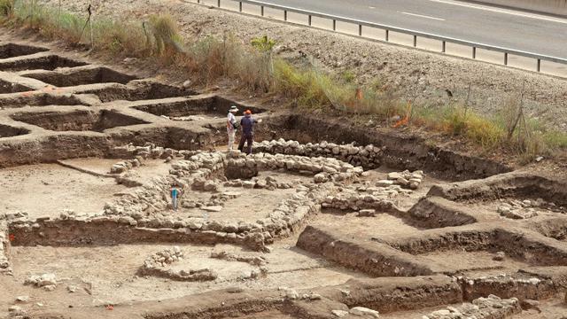 Kota Tua Berusia 5 Ribu Tahun Ditemukan Di Israel