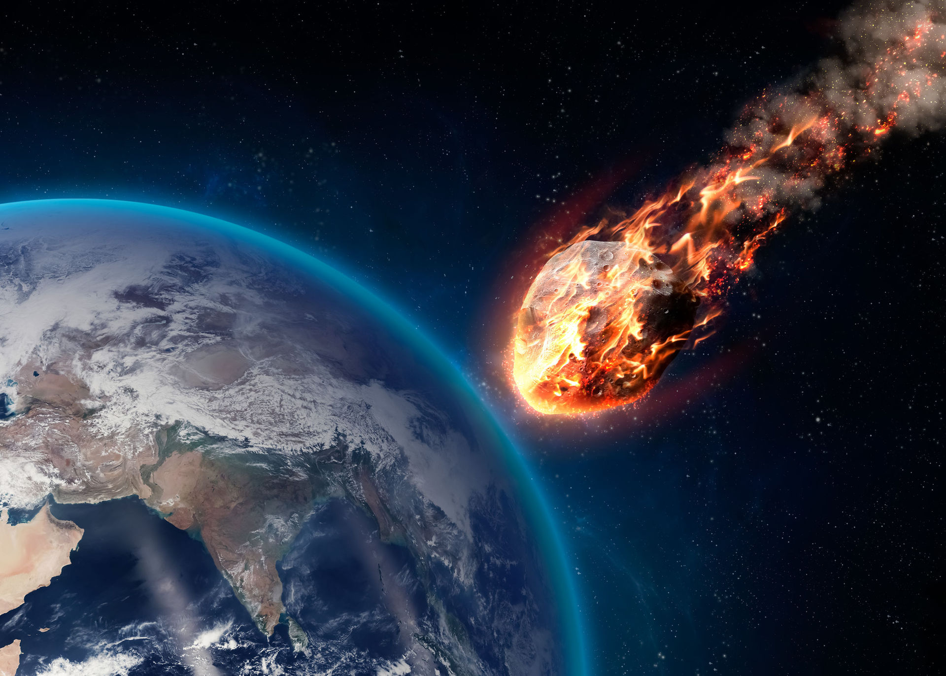 Bola Api Raksasa Mirip Meteor Muncul di Langit Kota London